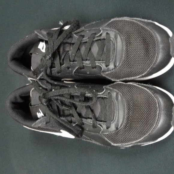 Nike Air Max Excee Kids' Sneakers BLACK GRAY YOUTH SIZE 5 5Y SNEAKERS - Picture 2 of 7